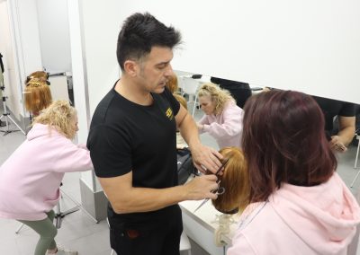 Clases particulares de peluquería o estética